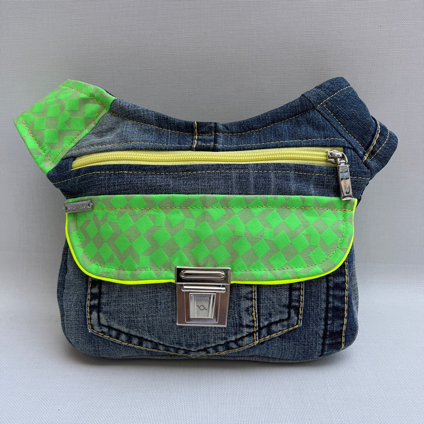 Fluor ♻️ Jeans Recycled ♻️ · Pieza Única Núm. 13666