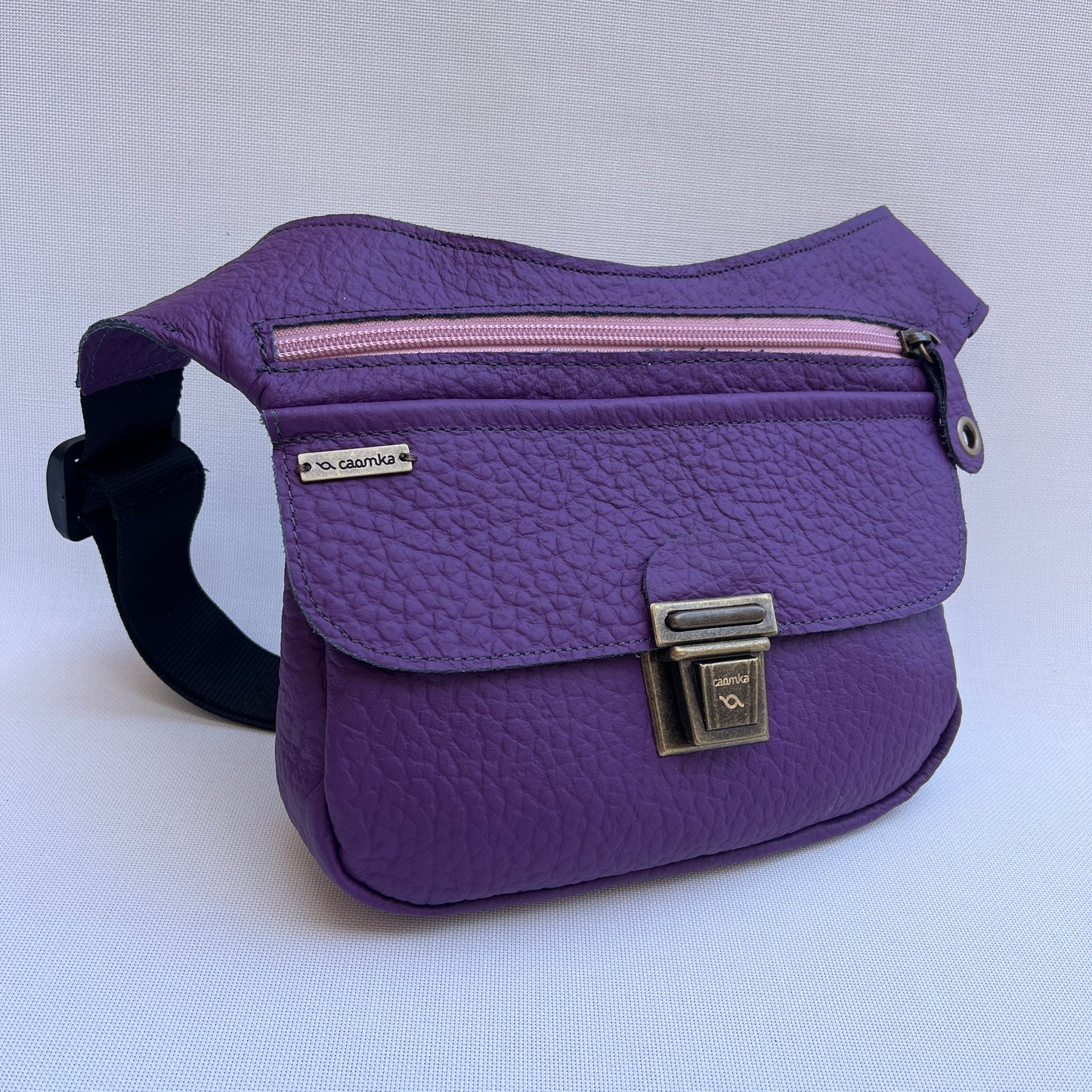 Special Purple Chic · Piel - Cuero · Pieza Exclusiva Núm. 15692