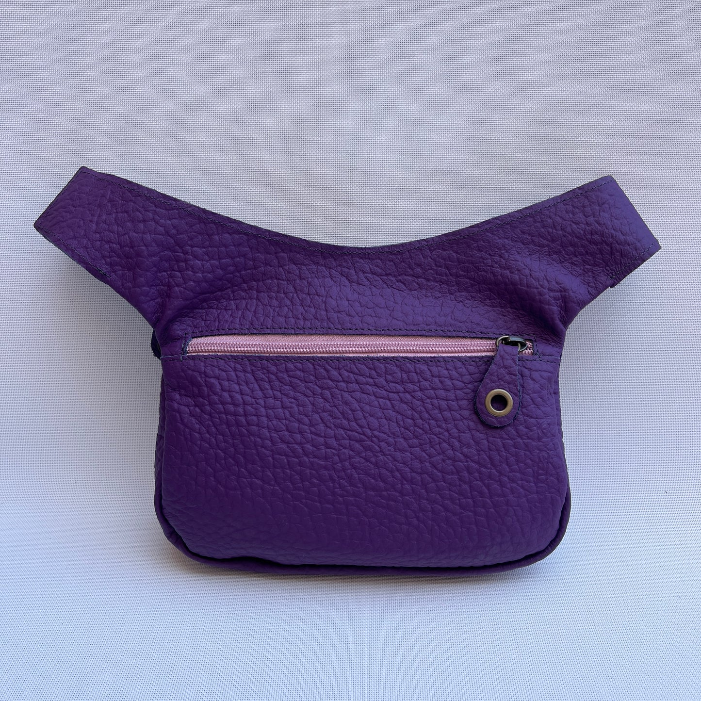 Riñonera "Special Purple Chic" · Piel - Cuero · Pieza Exclusiva Núm. 15692