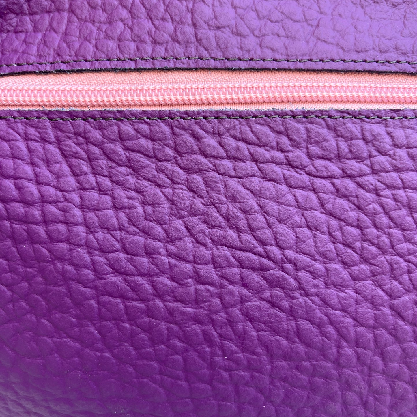 Special Purple Chic · Piel - Cuero · Pieza Exclusiva Núm. 15692