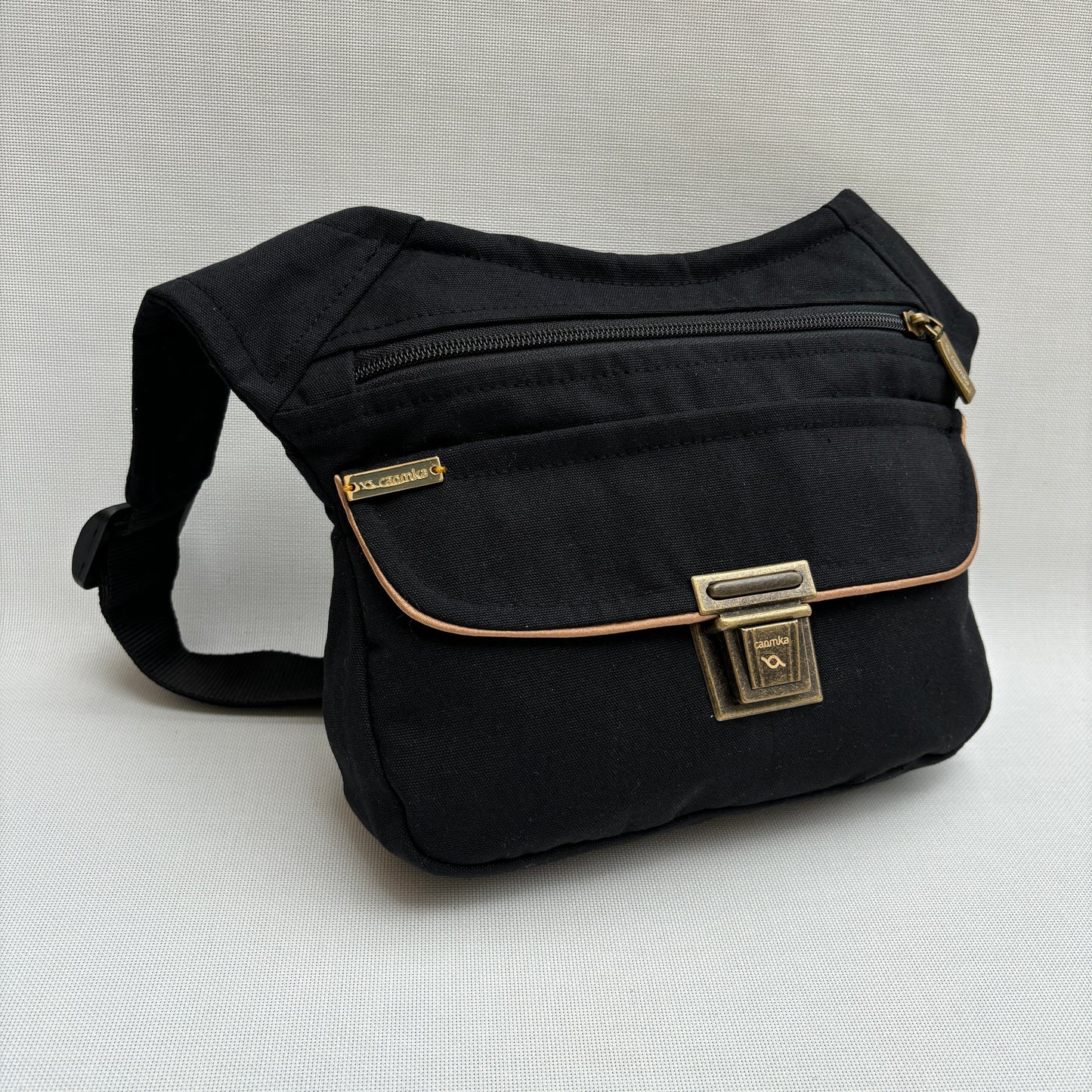 Spezielles schwarzes „Cordura“ &amp; Altgold + Gesäßtasche, exklusive Teilenummer 11614