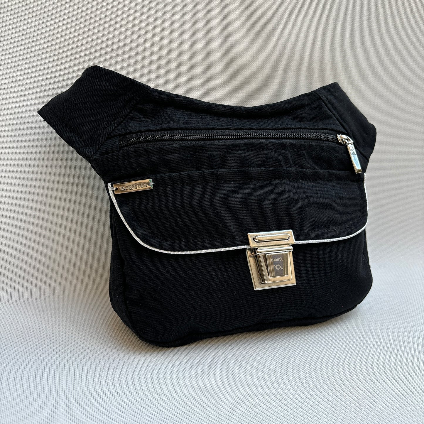 Classic Black Silver + Gesäßtasche Exklusive Teilenummer 12172