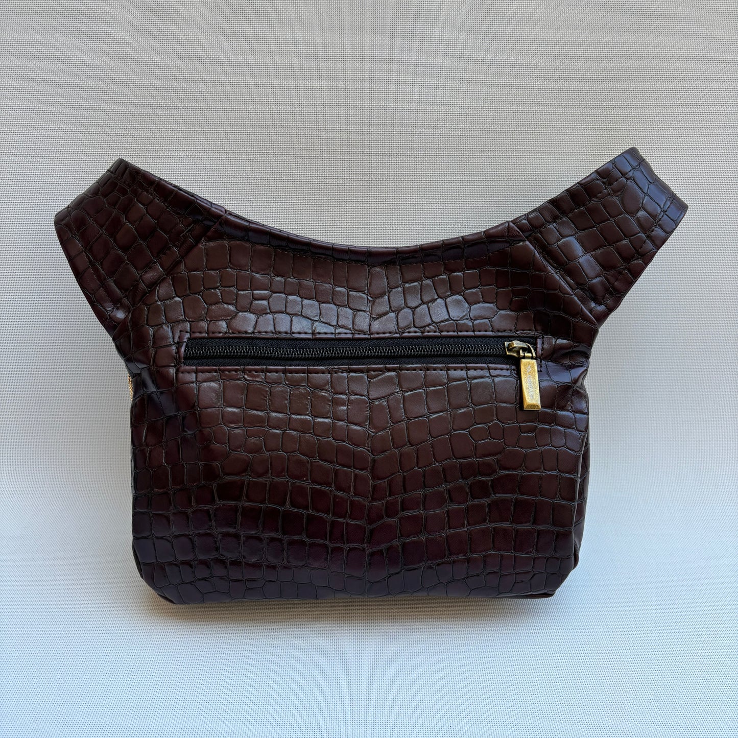 Súper Elegant Brown Top · Polipiel + Bolsillo trasero · Pieza Única Núm. 15727