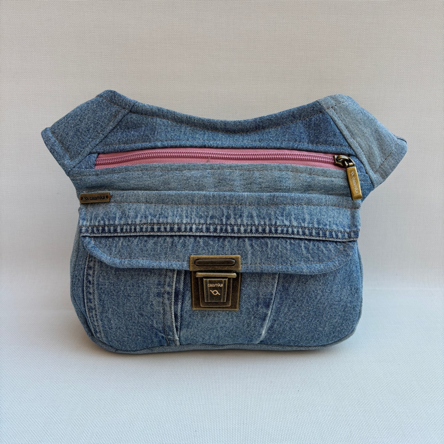 Riñonera Vaquera Top ♻️ Jeans Recycled ♻️ + Bolsillo trasero · Pieza Única Núm. 16716