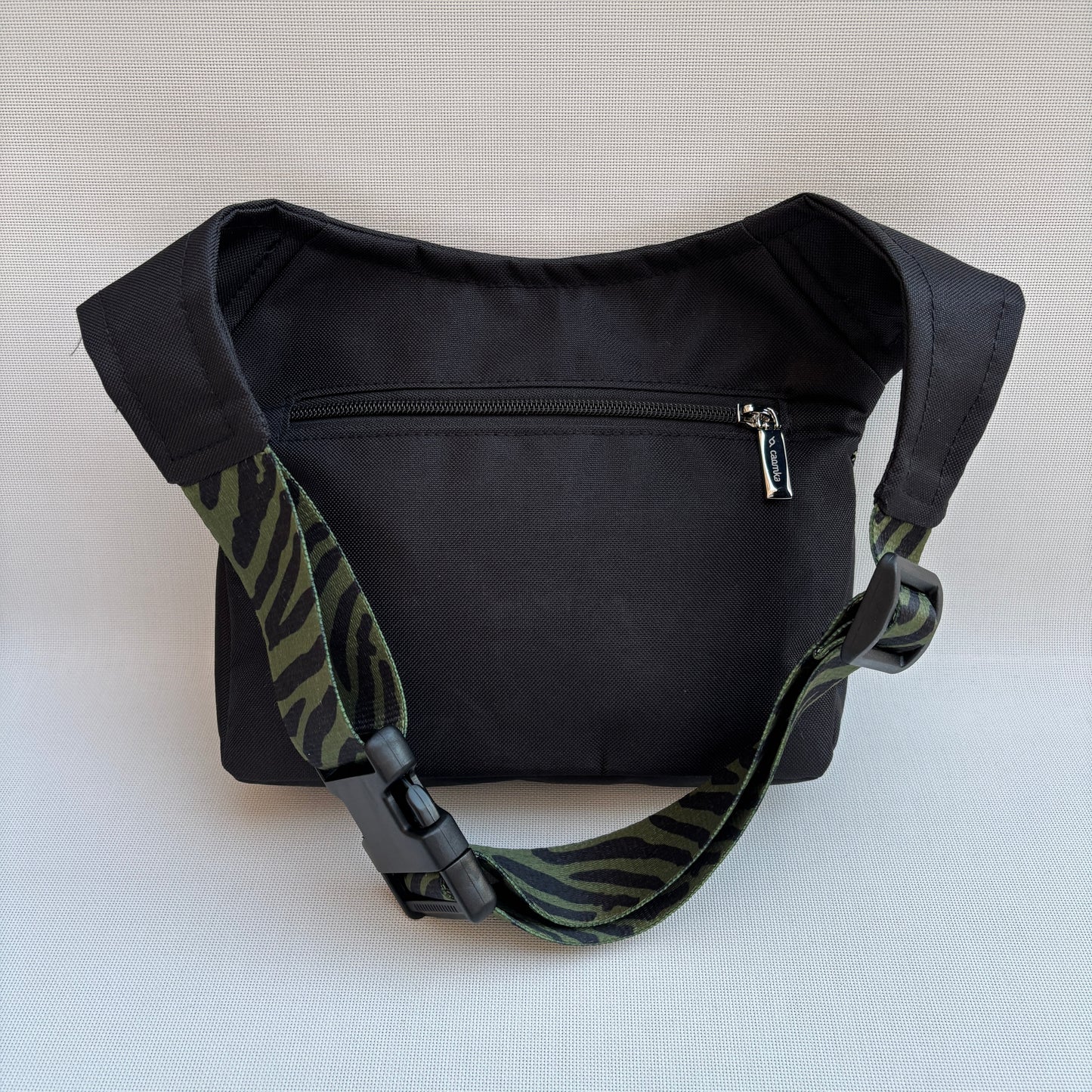 Riñonera "Special Black & Green Love" + Bolsillo trasero · Pieza Exclusiva Núm. 16758