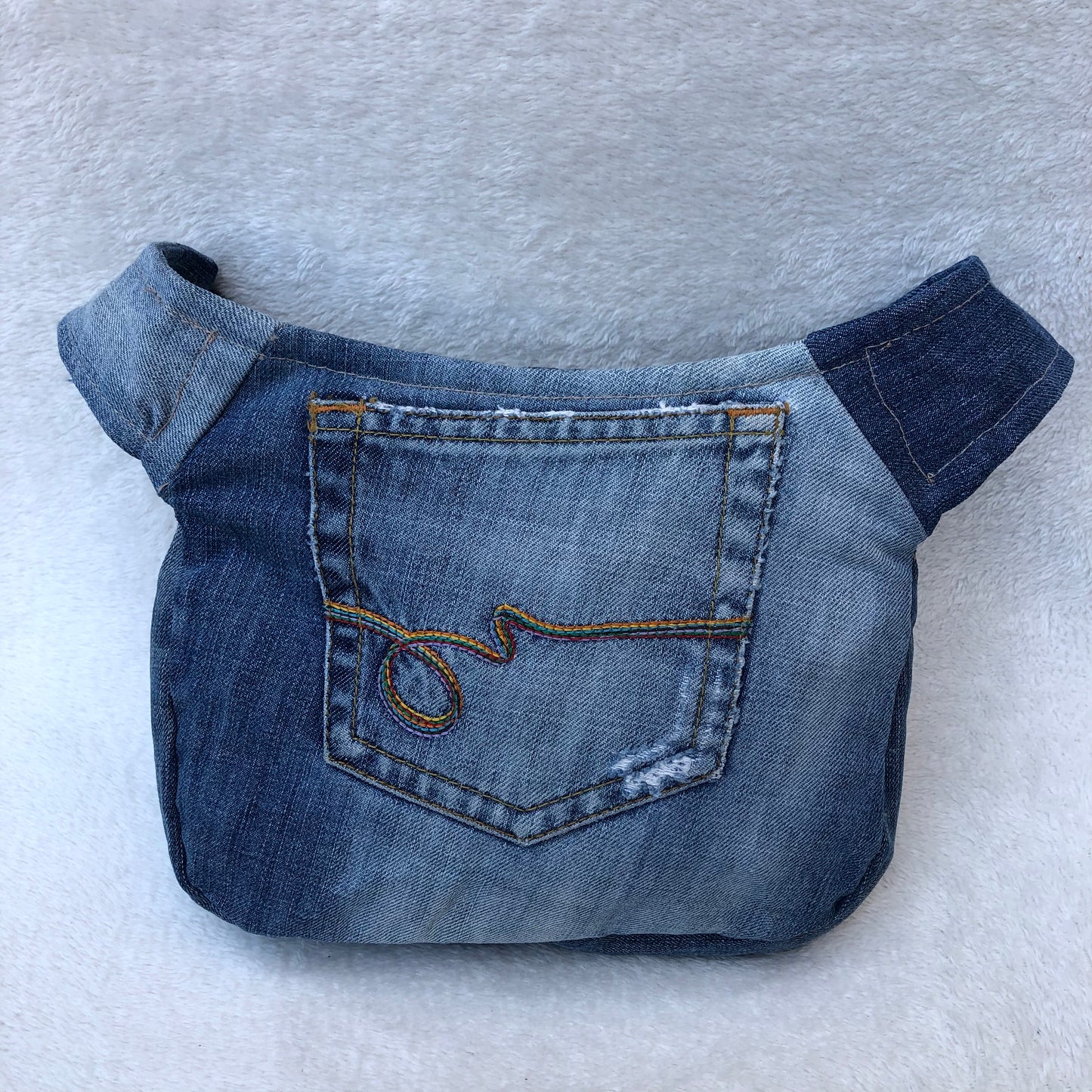 "Irregular" Recycled Jeans Einzelstück Nr. 7134