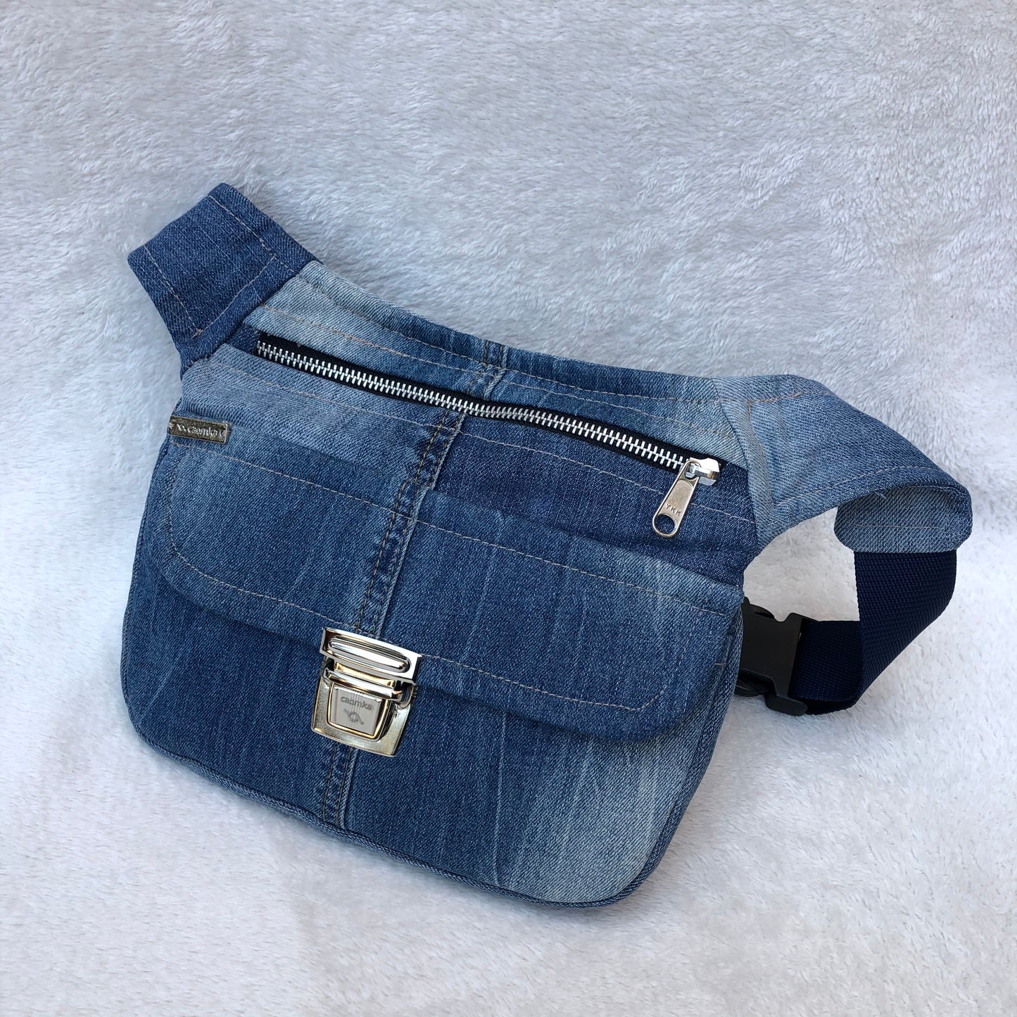 "Irregular" Recycled Jeans Einzelstück Nr. 7134