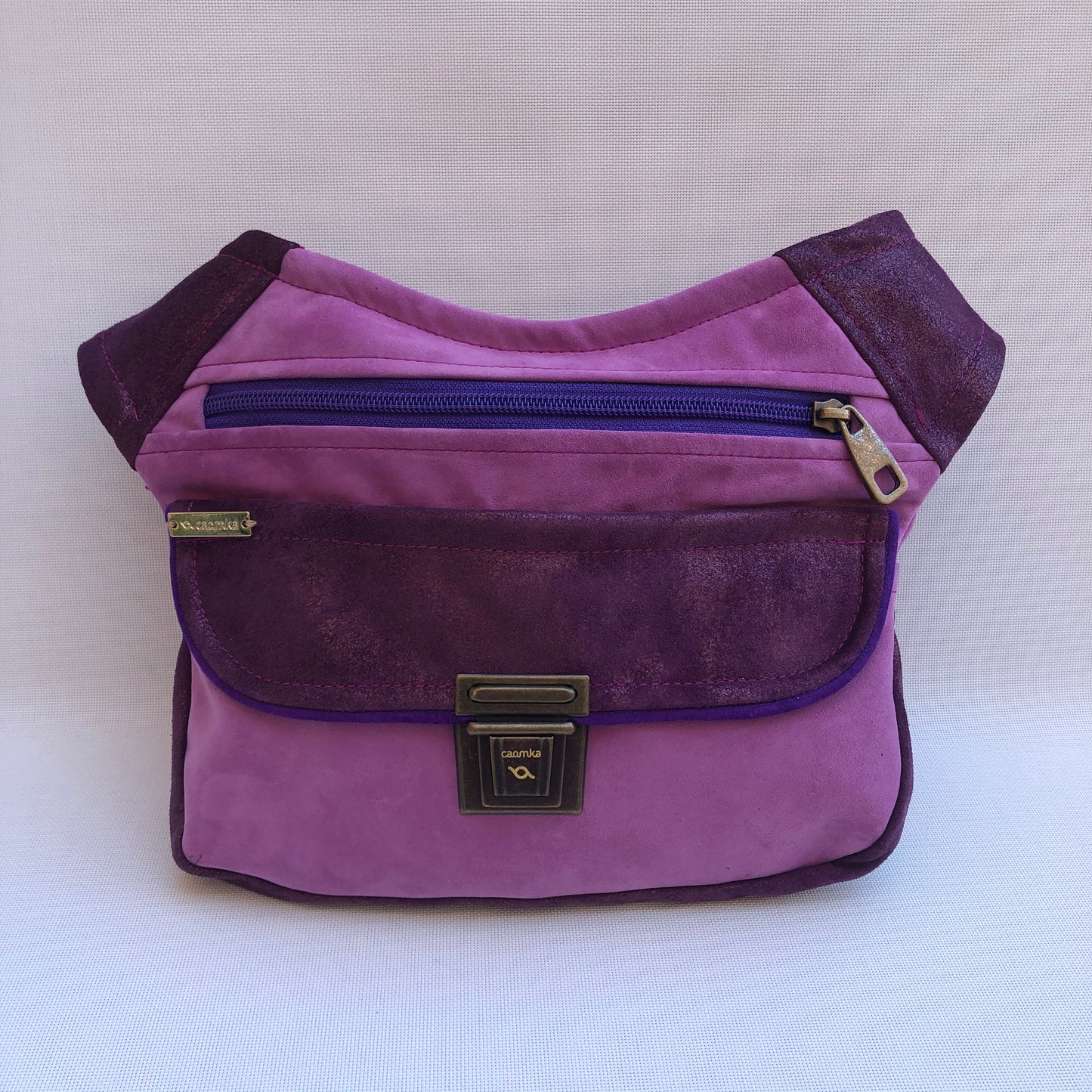 Special Elegant Purple · Piel Ante · Pieza Exclusiva Núm. 9842