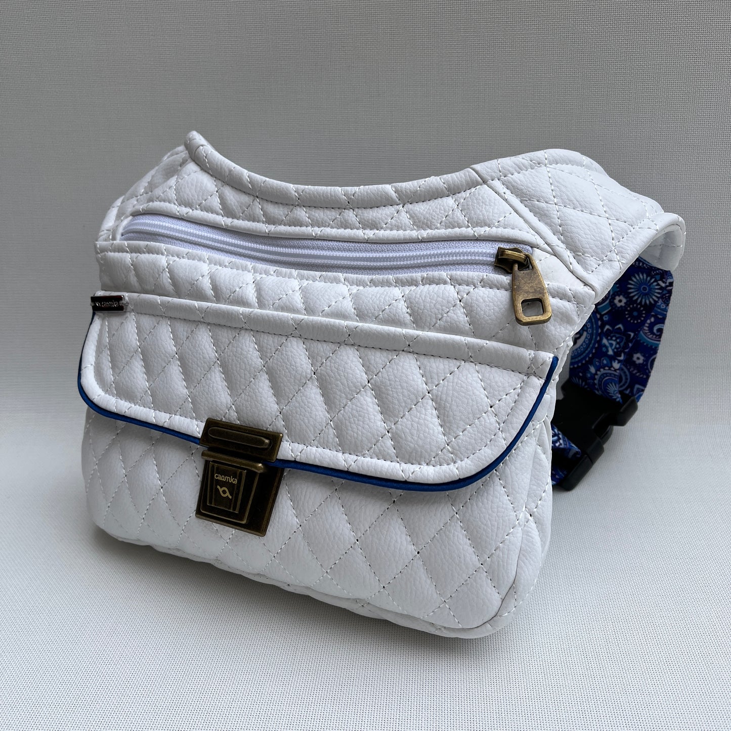 Special White Summer + Gesäßtasche Einzelstück Nr. 11375