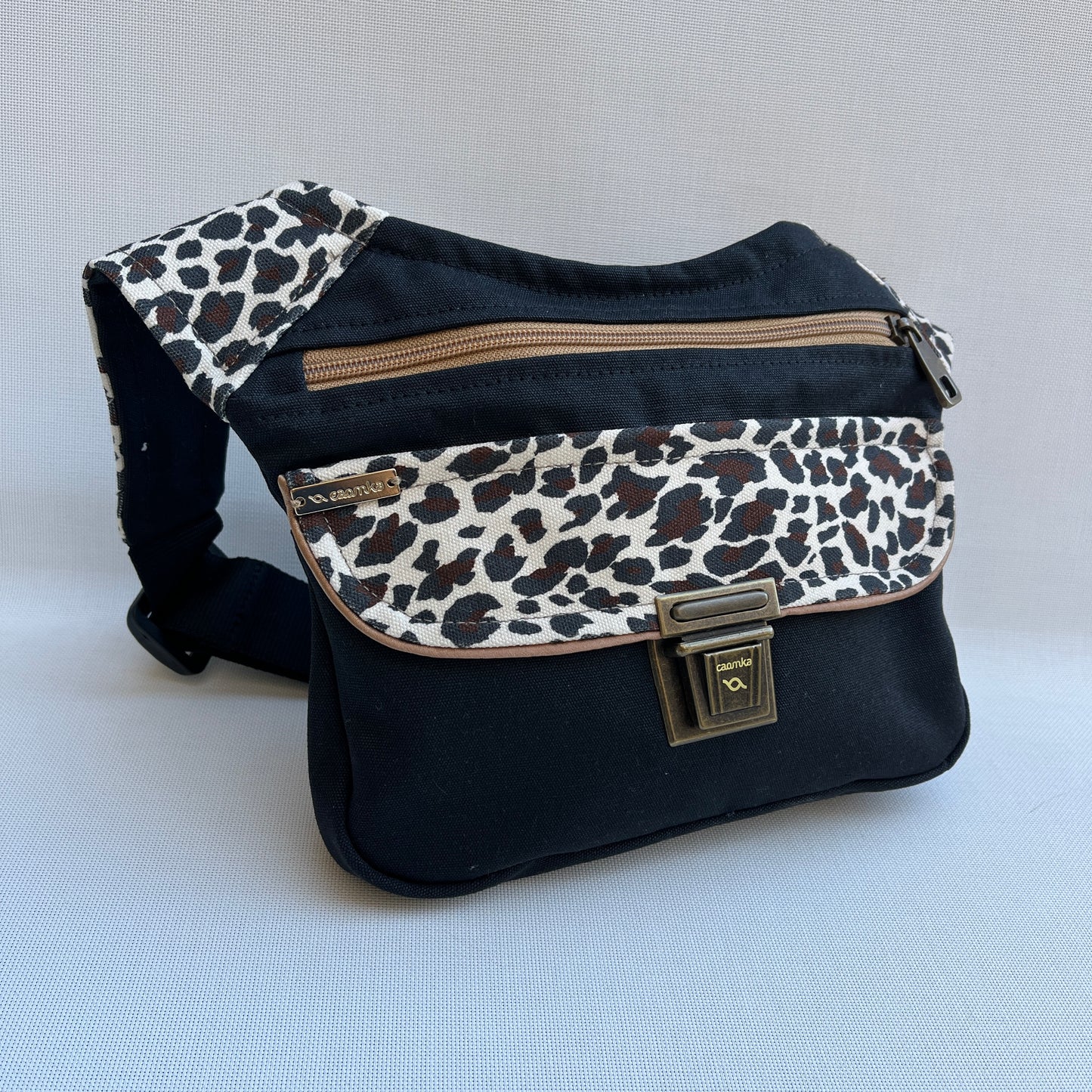 Black & Animal Print · Pieza Única Núm. 12520