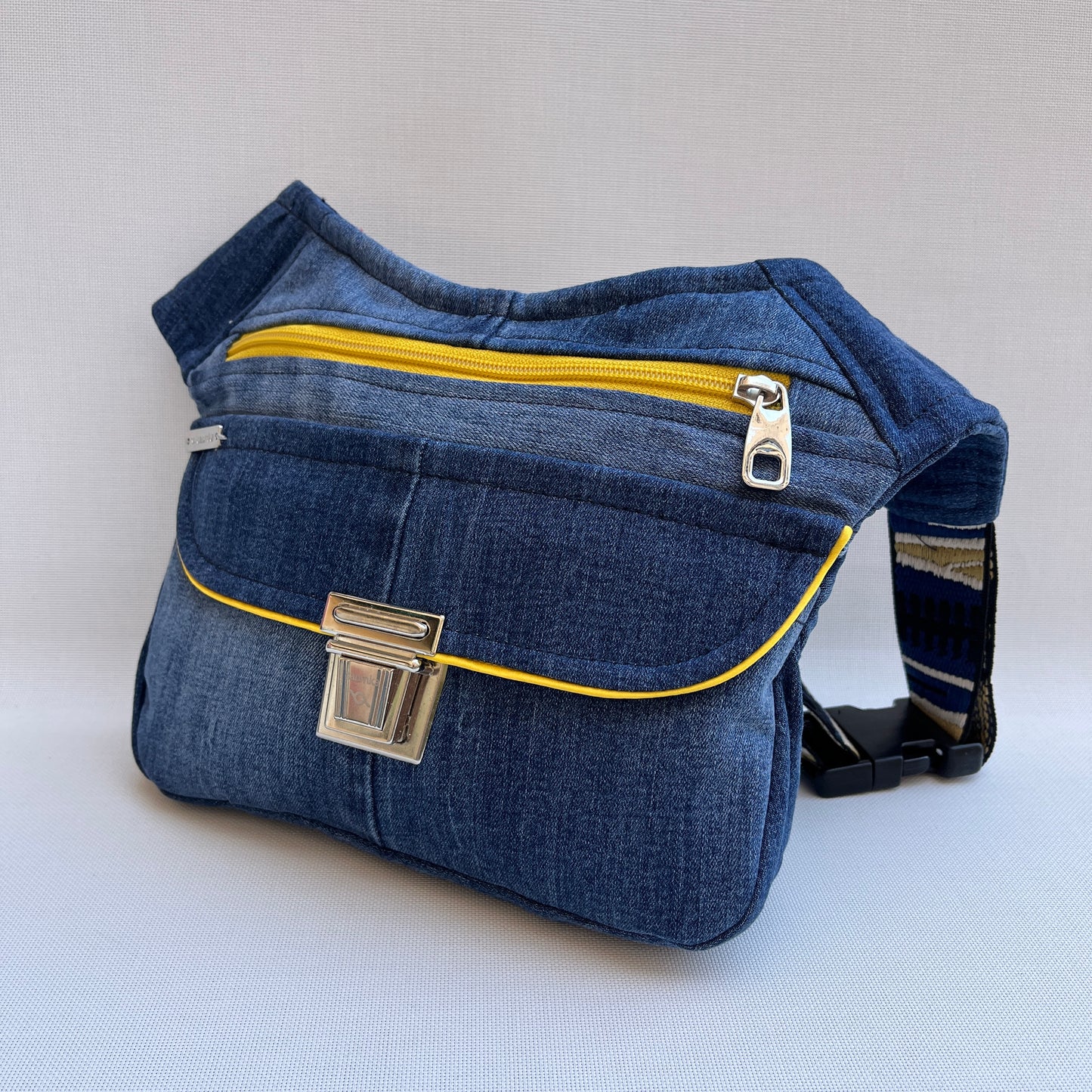 ♻️ Jeans Recycled ♻️ · Pieza Única Núm. 12053